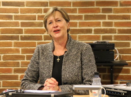Elisabeth Dons Christensen